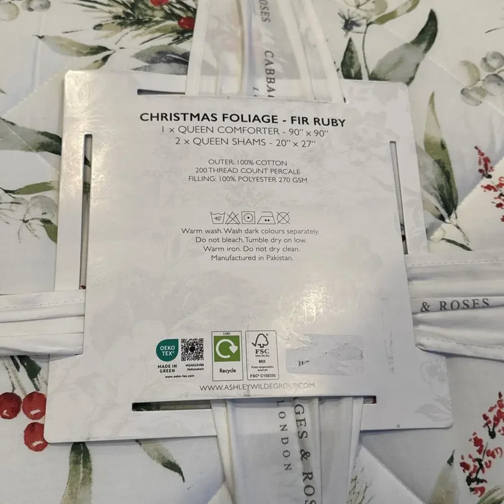 Cabbage and Roses Christmas Foliage Fir Ruby Queen Comforter Set 90”x90”